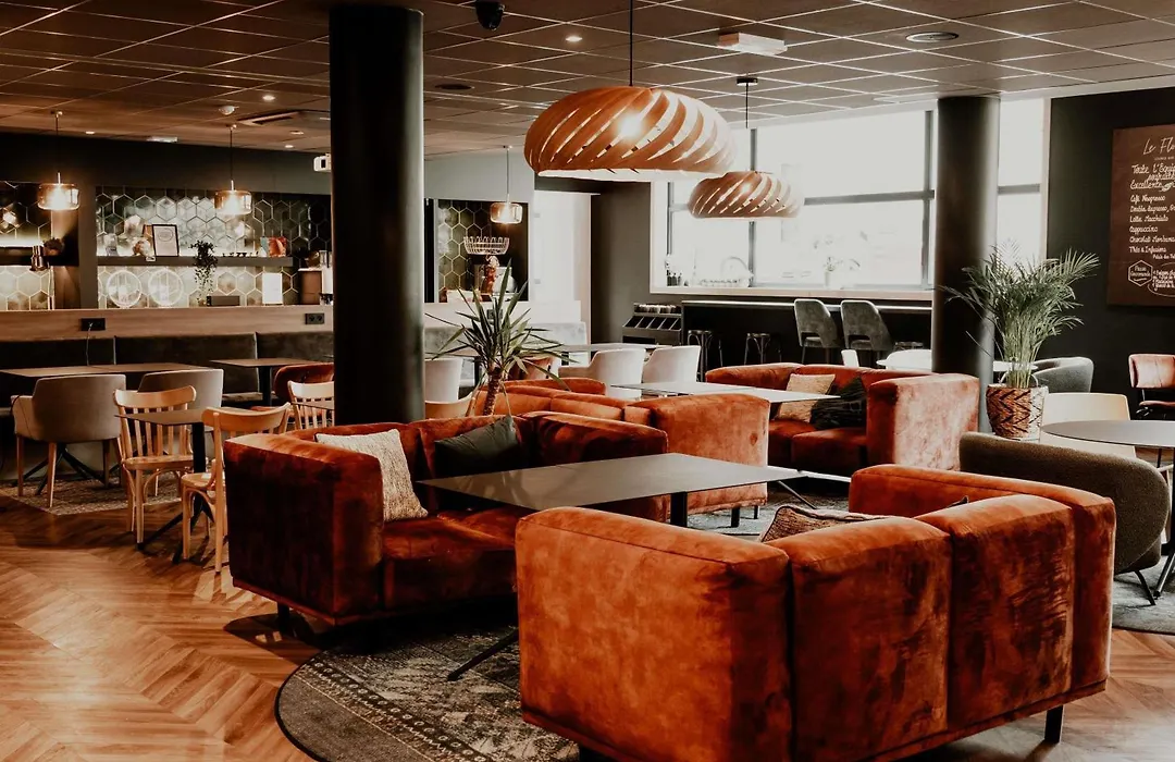 Mercure Valenciennes Centre-1