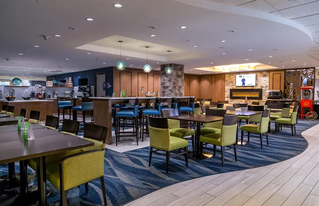Holiday Inn & Suites Syracuse Airport - Liverpool By Ihg-1