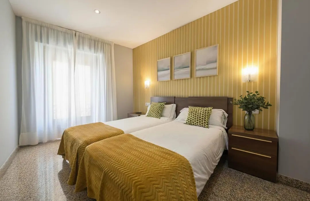 Hotel Arcos Catedral-1