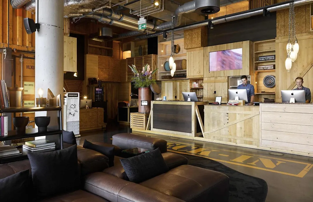 25Hours Hotel Hamburg Hafencity-1