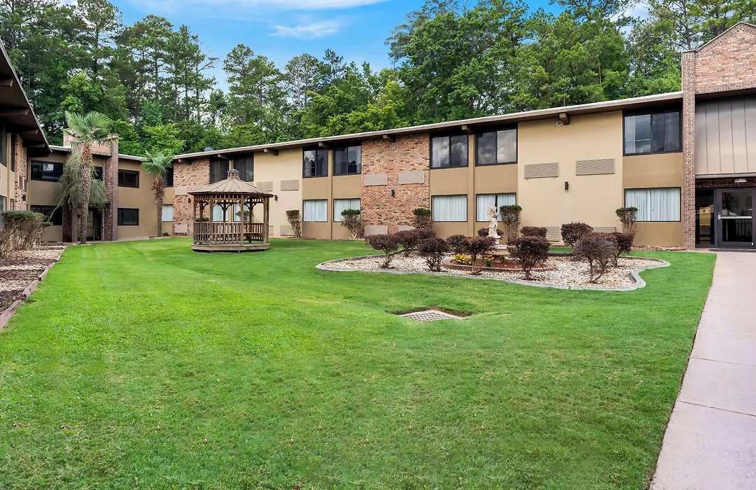 Best Western Riverside Inn-1