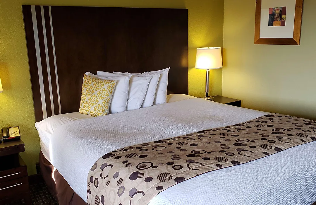 Surestay Hotel By Best Western Vallejo Napa Valley-1