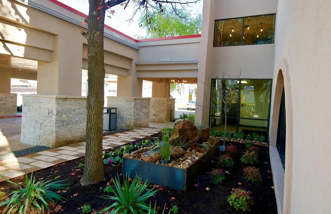 Ramada By Wyndham Austin South-1