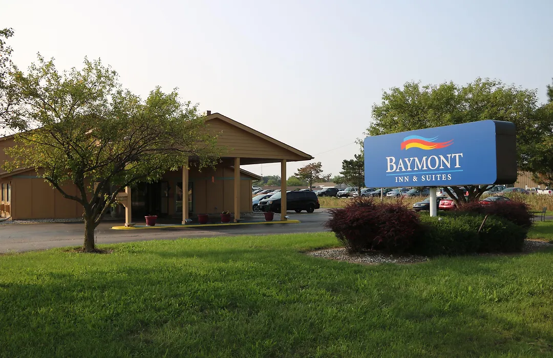 Baymont By Wyndham Perrysburg-Toledo-1