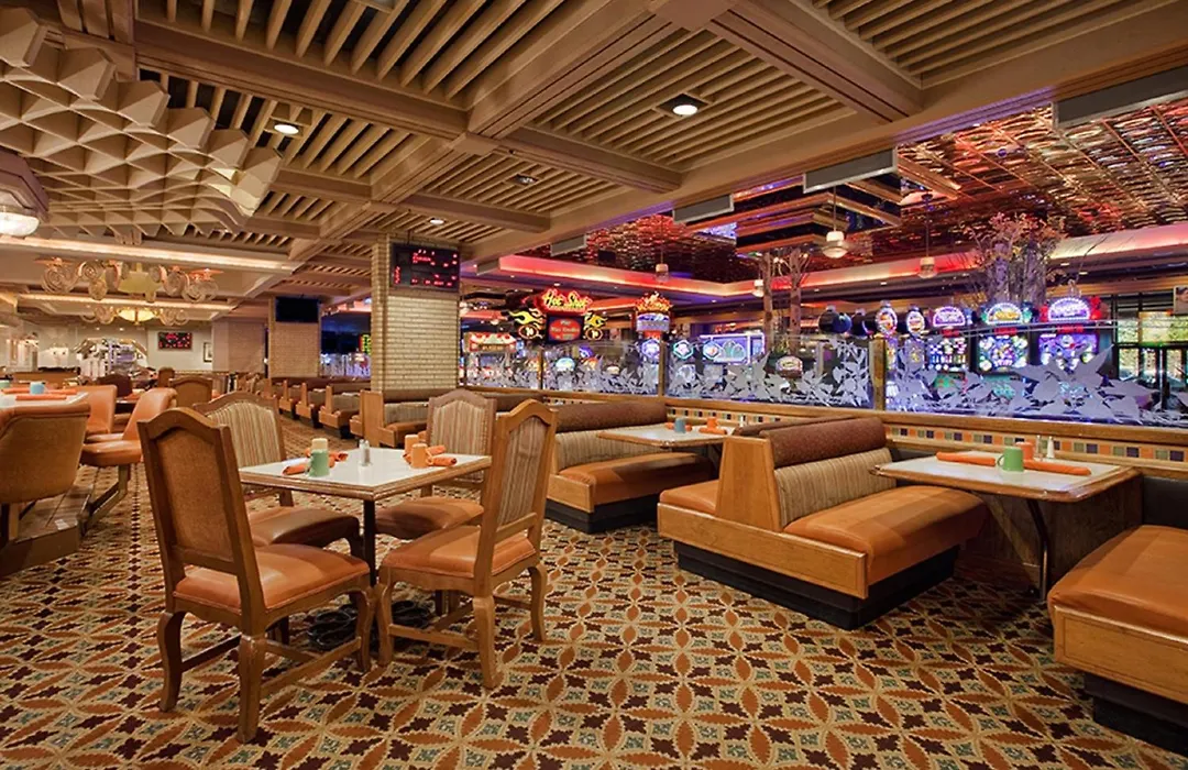Maverick Hotel And Casino By Red Lion Hotels-1