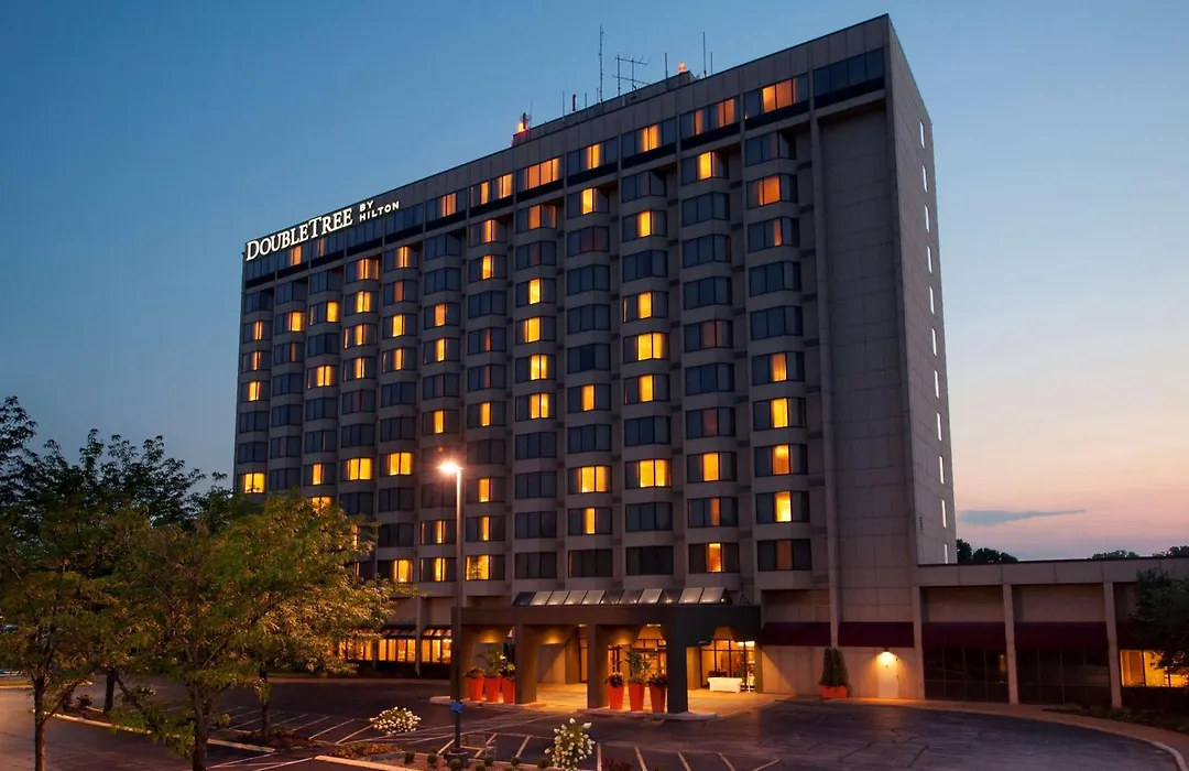 Doubletree By Hilton Hotel St. Louis - Chesterfield-1