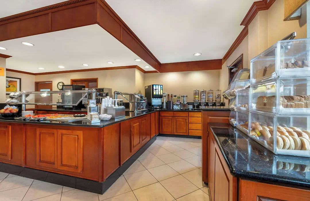 Best Western Plus Orange County Airport North-1