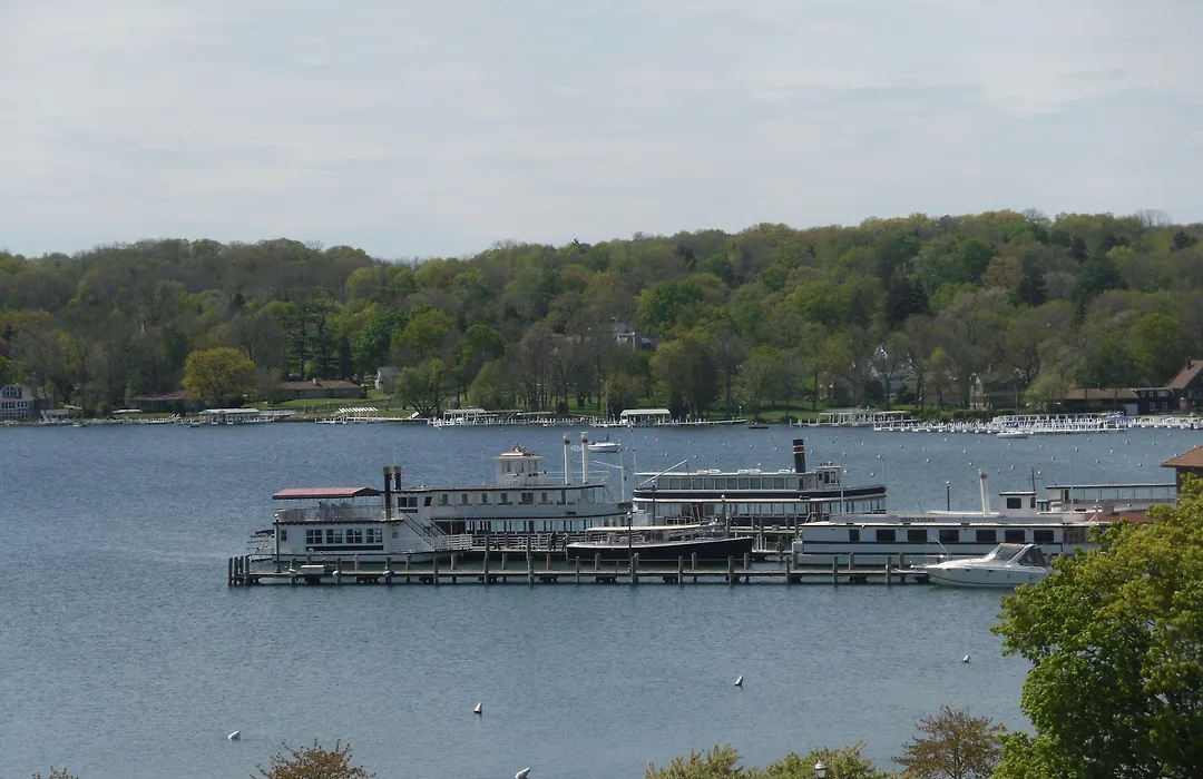 Harbor Shores On Lake Geneva-1