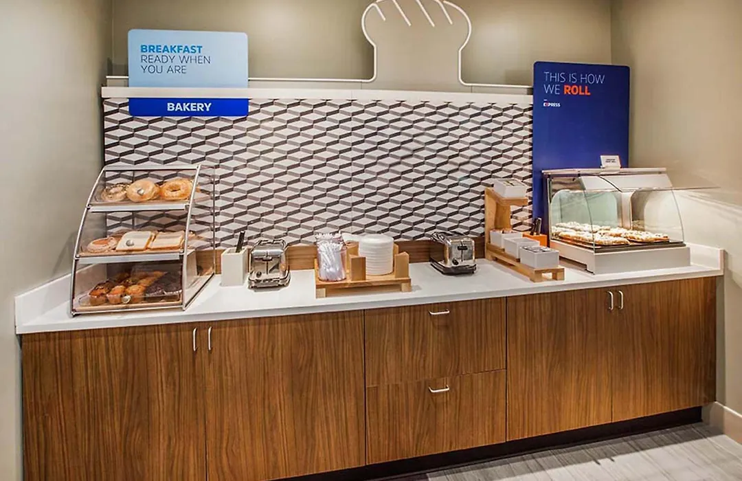 Holiday Inn Express Bakersfield By Ihg-1