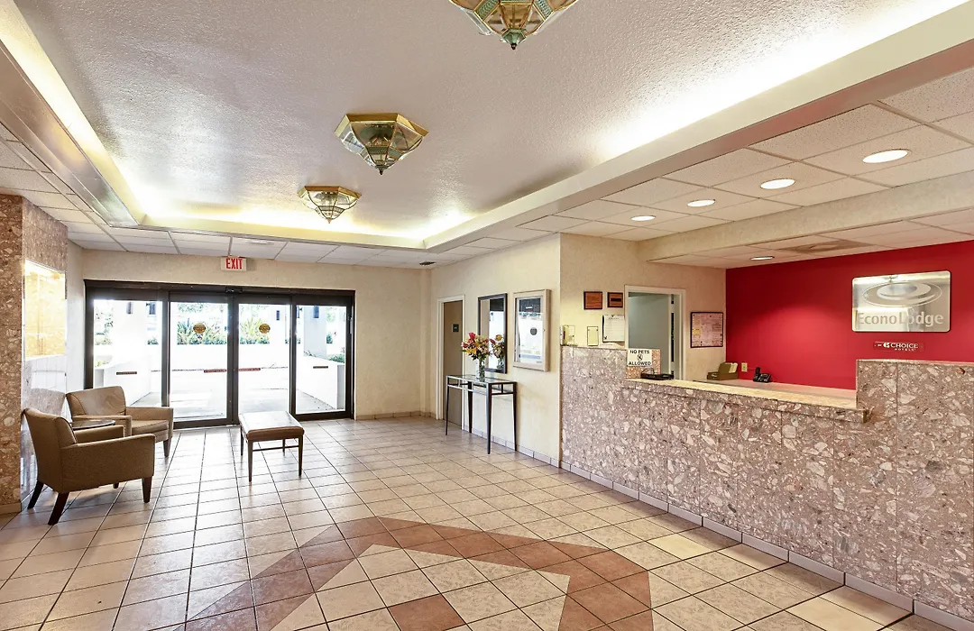 Econo Lodge Vero Beach - Downtown-1