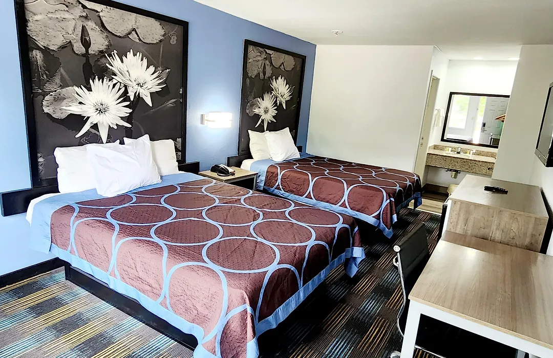 Super 8 By Wyndham Shreveport-1