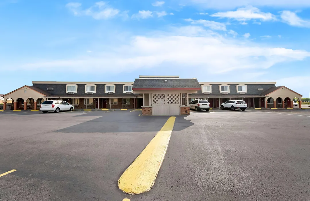 Americas Best Value Inn Marion-1