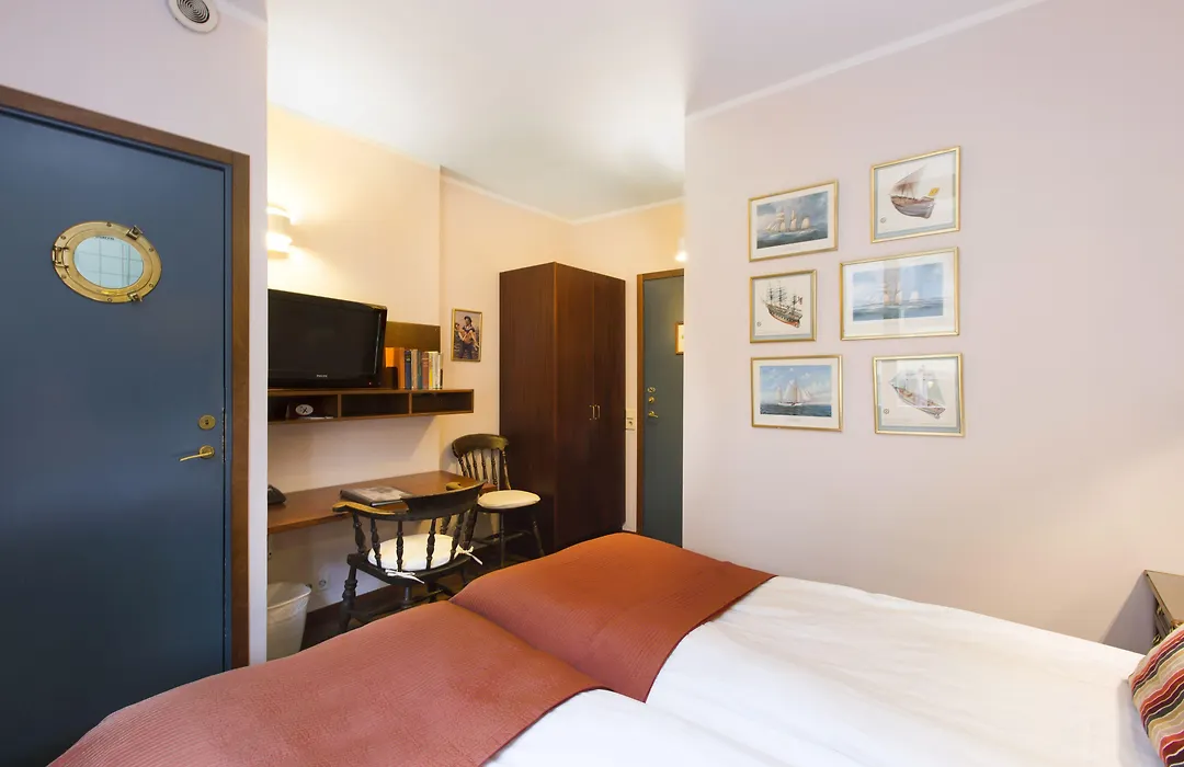 Lord Nelson Hotel-1