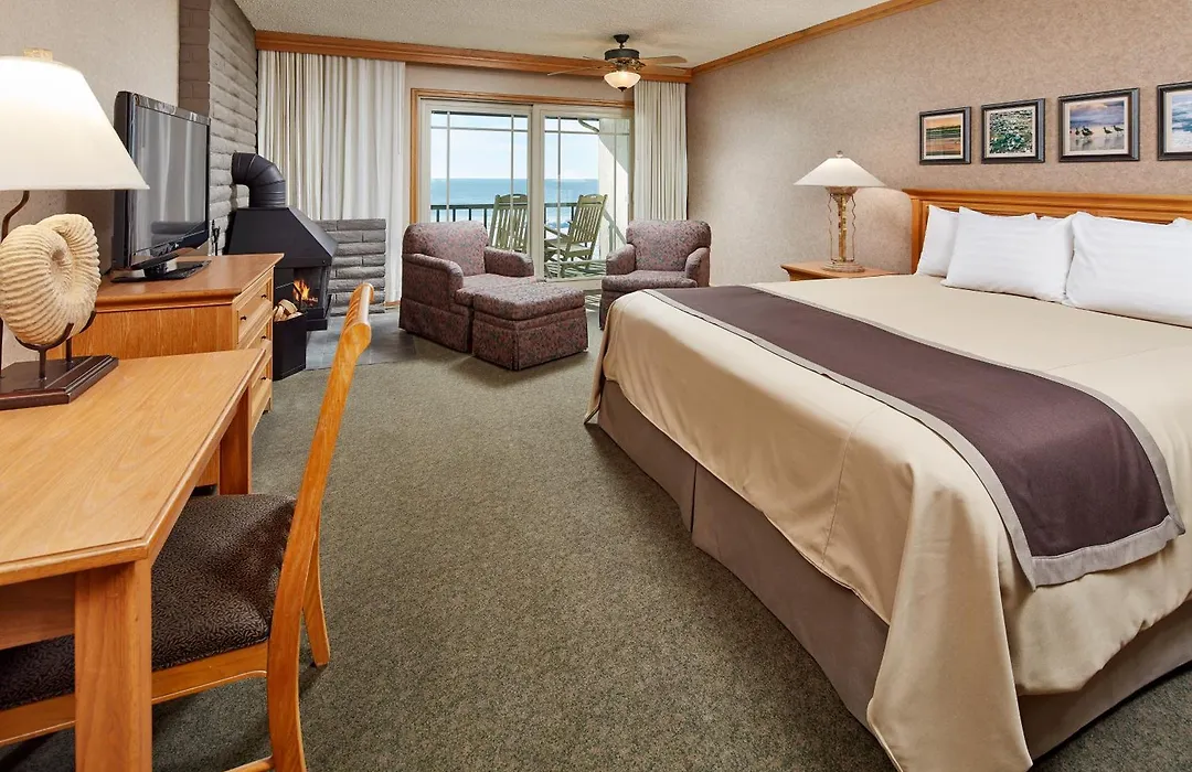 Cavalier Oceanfront Resort-1