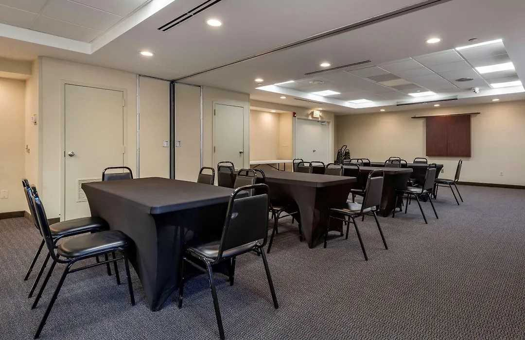 Days Inn By Wyndham Horsham Philadelphia-1