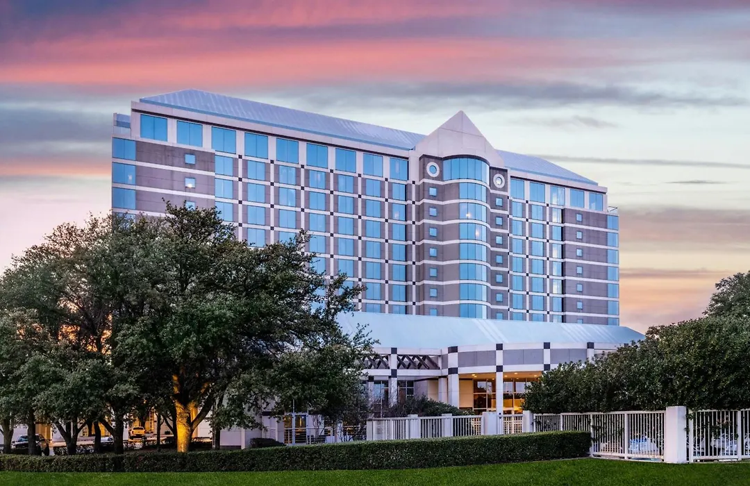 Renaissance Dallas North Hotel-1