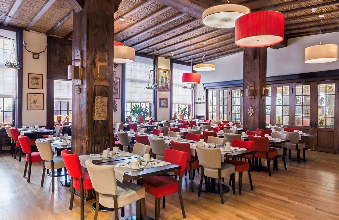 Best Western Plus Monopole Metropole-1