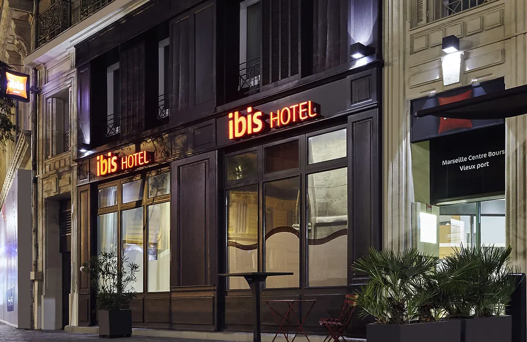 B&B Hotel Marseille Centre Vieux Port-1