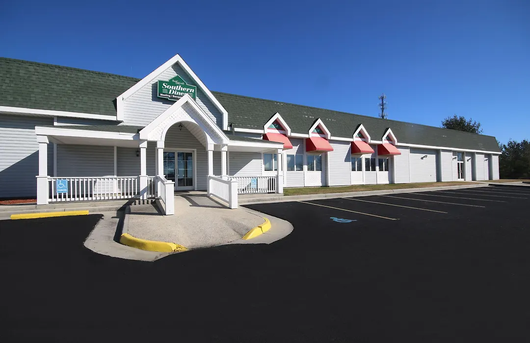 Ramada By Wyndham Wytheville-1