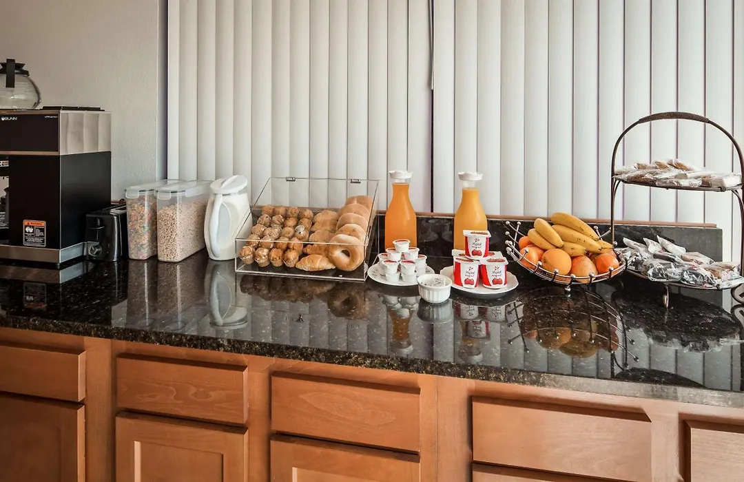 Surestay Hotel By Best Western Findlay-1