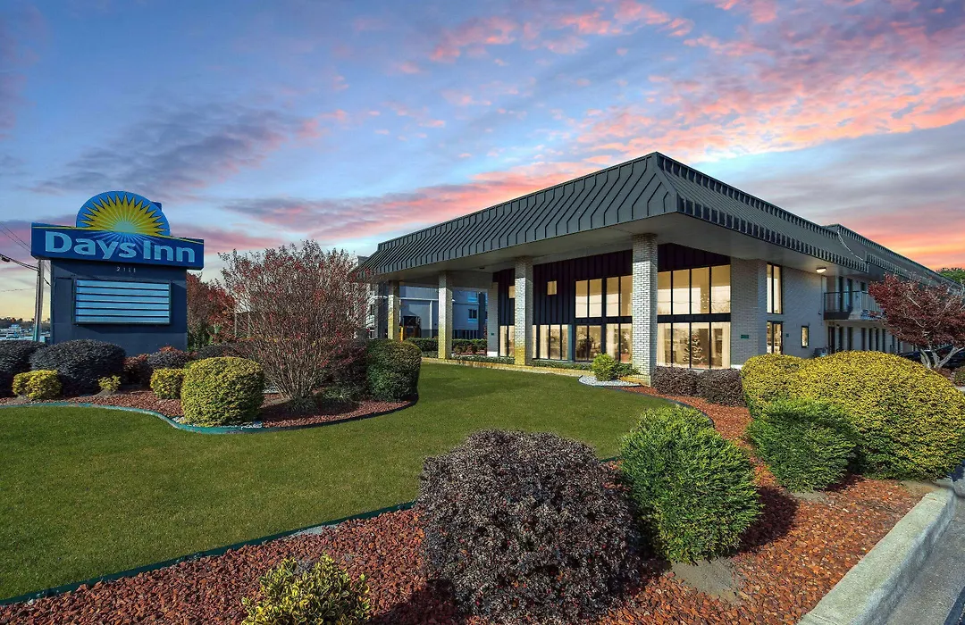 Days Inn By Wyndham Florence/I-95 North-1