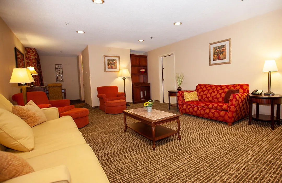 Baymont By Wyndham Knoxville/Cedar Bluff-1