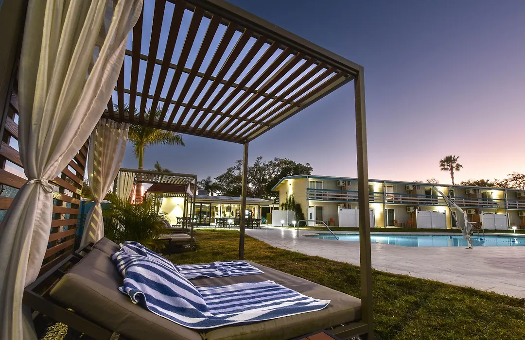 Golden Host Resort Sarasota-1