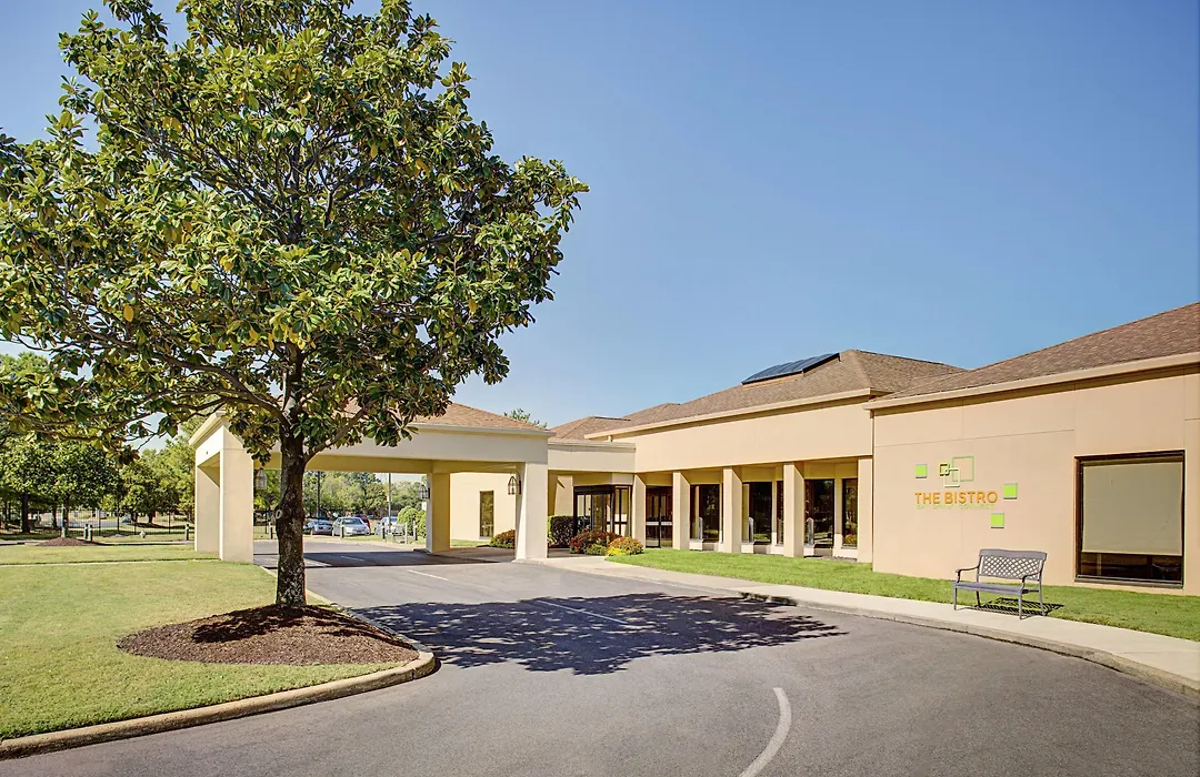 Courtyard By Marriott Memphis Airport-1