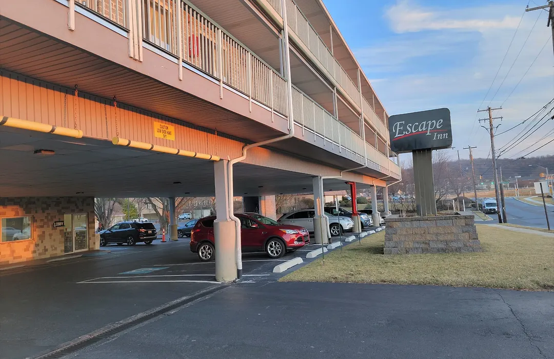 Escape Inn Hershey-1