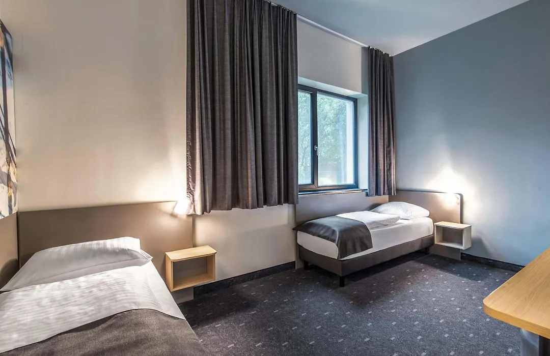 B&B Hotel München-Olympiapark-1