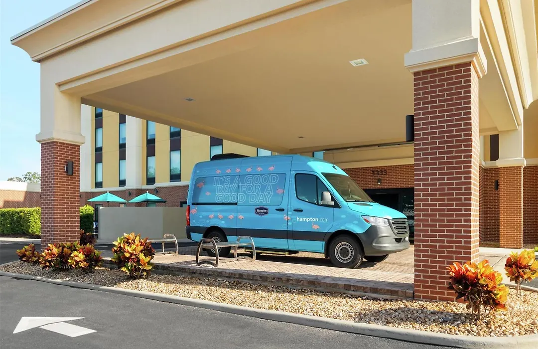 Hampton Inn & Suites By Hilton Tampa Busch Gardens Area-1
