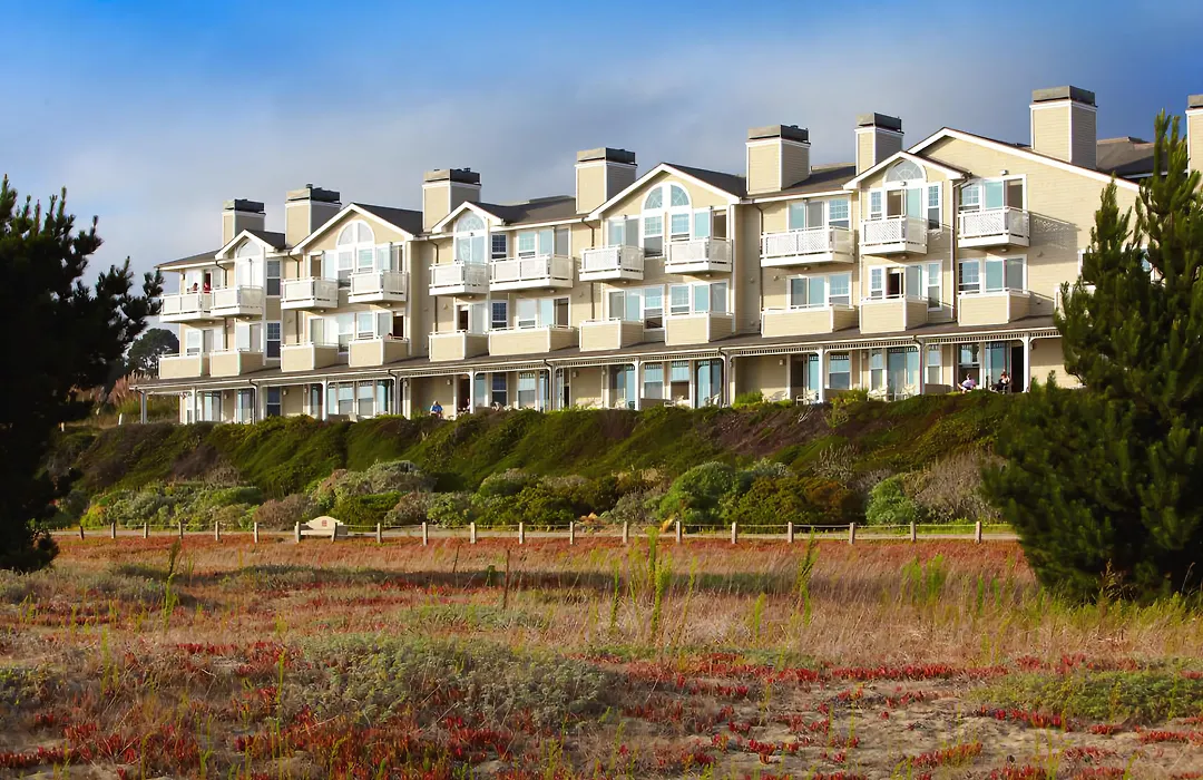 Beach House Half Moon Bay-1