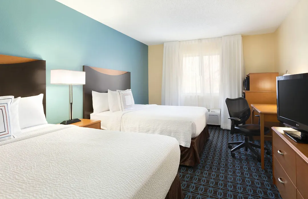 Fairfield Inn & Suites Midland-1