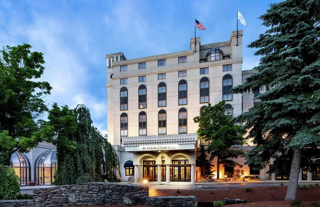 Doubletree By Hilton Nashua-1