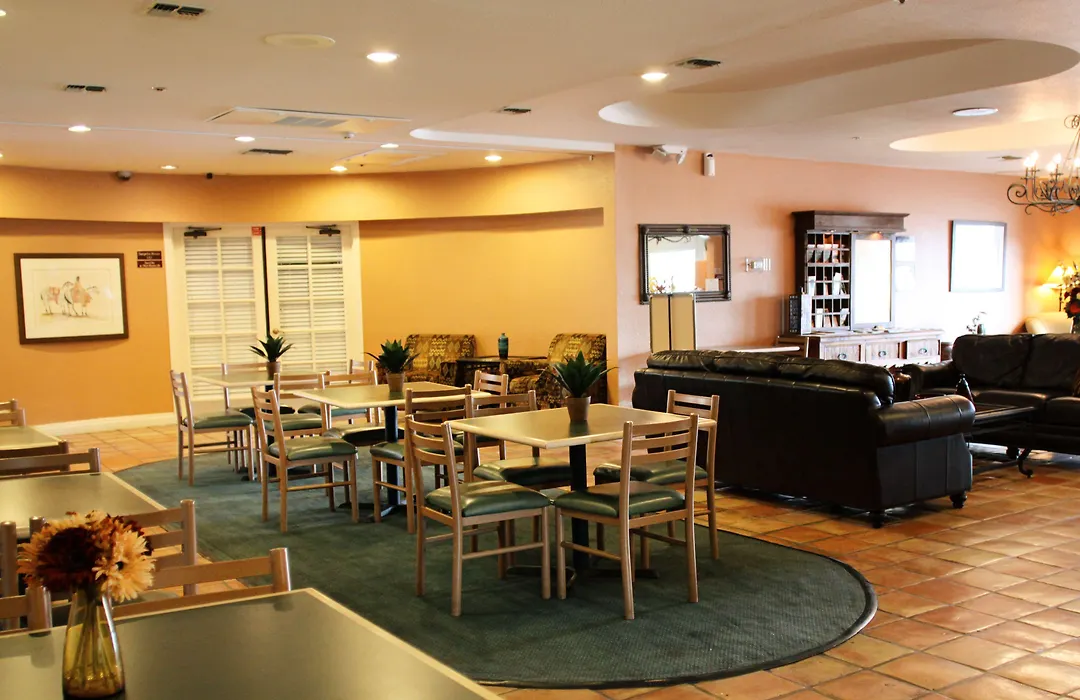 Windmill Suites Surprise - Phoenix, An Ascend Collection Hotel-1