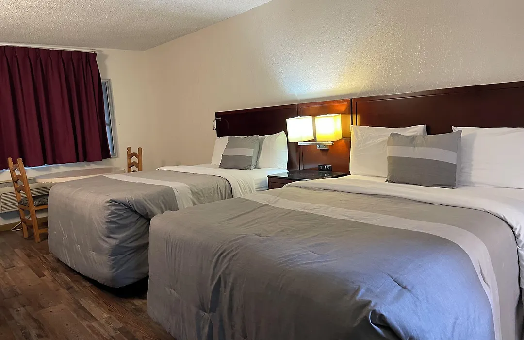 Travelers Beach Inn-1
