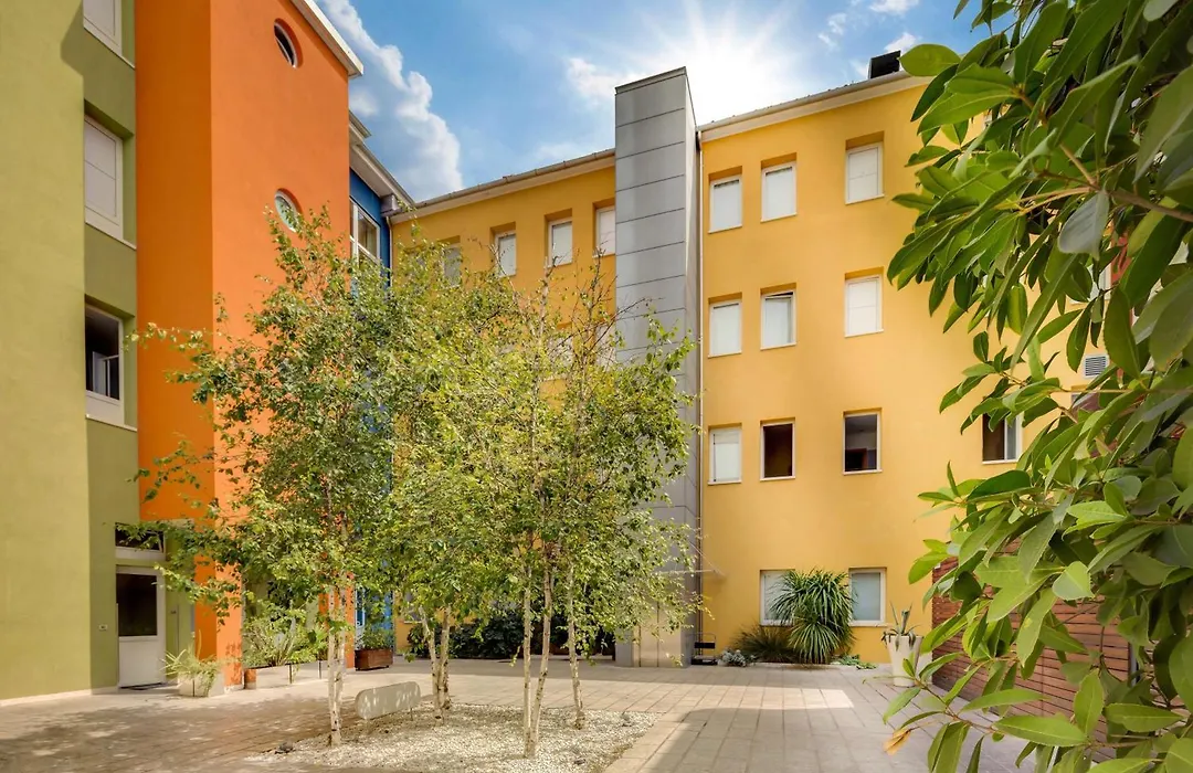 Best Western Plus Hotel Bologna-1