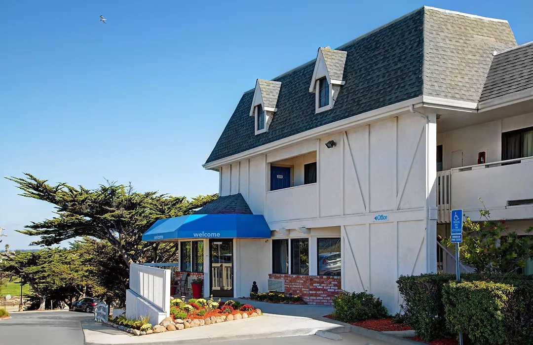 Motel 6-Marina, Ca - Monterey-1