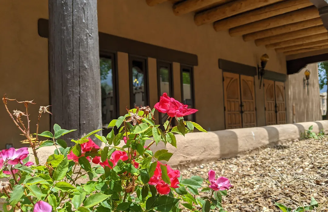 Sagebrush Inn & Suites-1