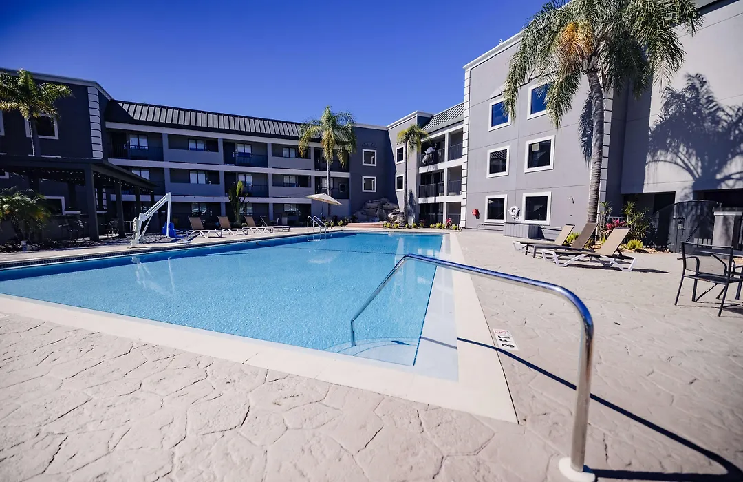 La Quinta Inn By Wyndham Tampa Near Busch Gardens-1