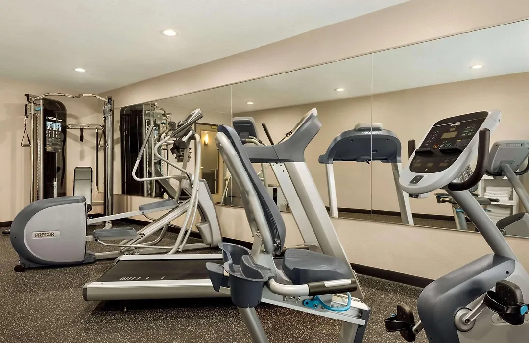 Country Inn & Suites By Radisson, Decorah, Ia-1