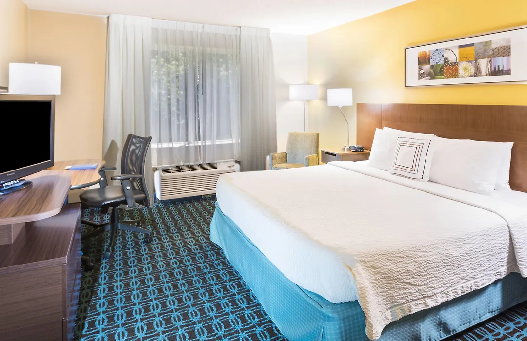 Fairfield Inn & Suites By Marriott Atlanta Perimeter Center-1