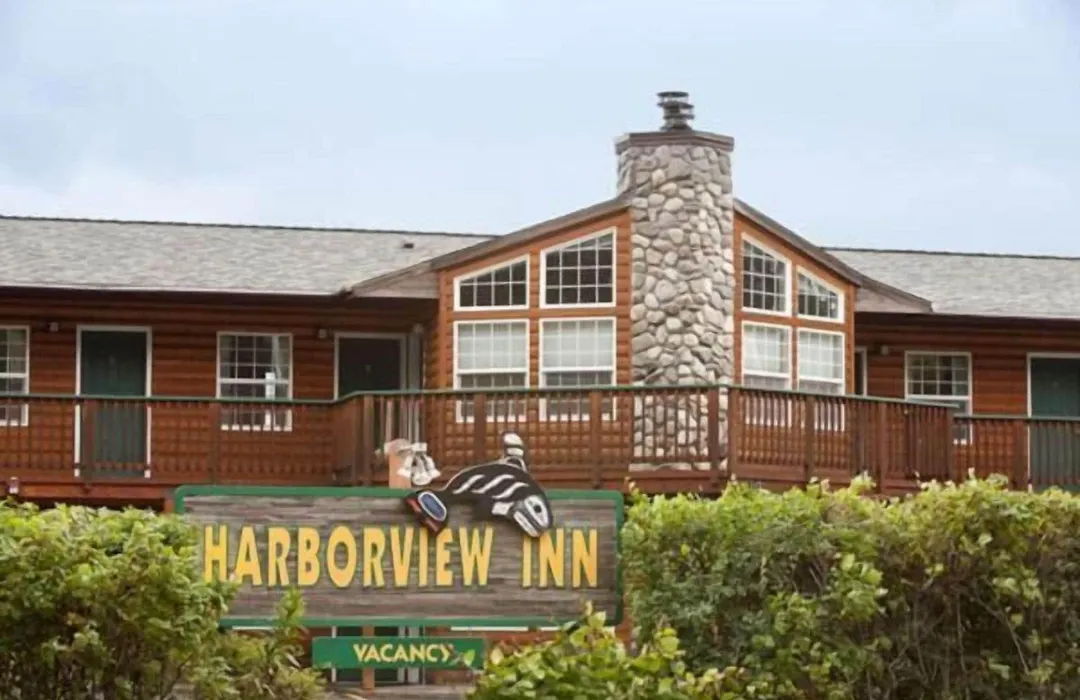 Harborview Inn-1