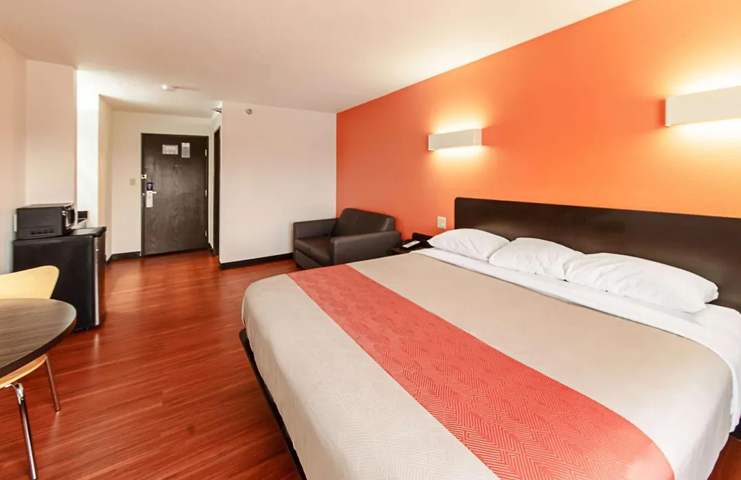 Motel 6-Lebanon, In-1