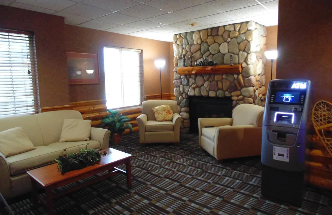 American Inn And Suites Houghton Lake-1