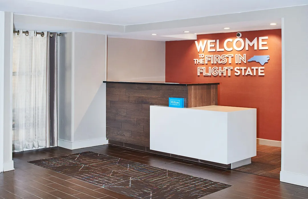 Hampton Inn & Suites Chapel Hill/Durham-1