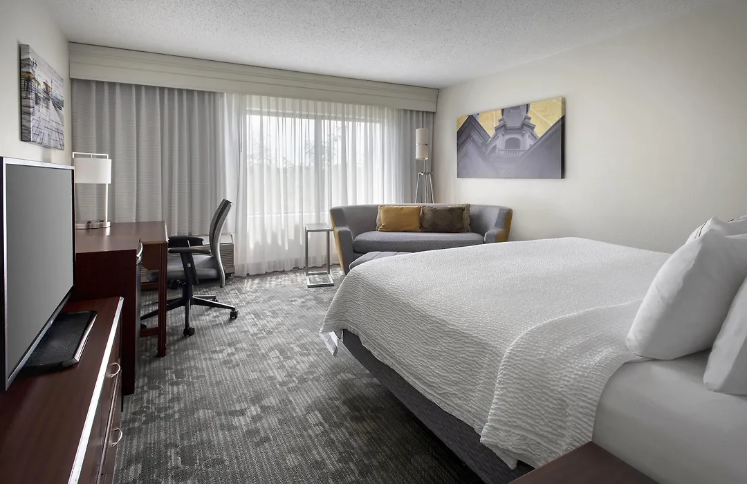 Courtyard By Marriott Princeton-1