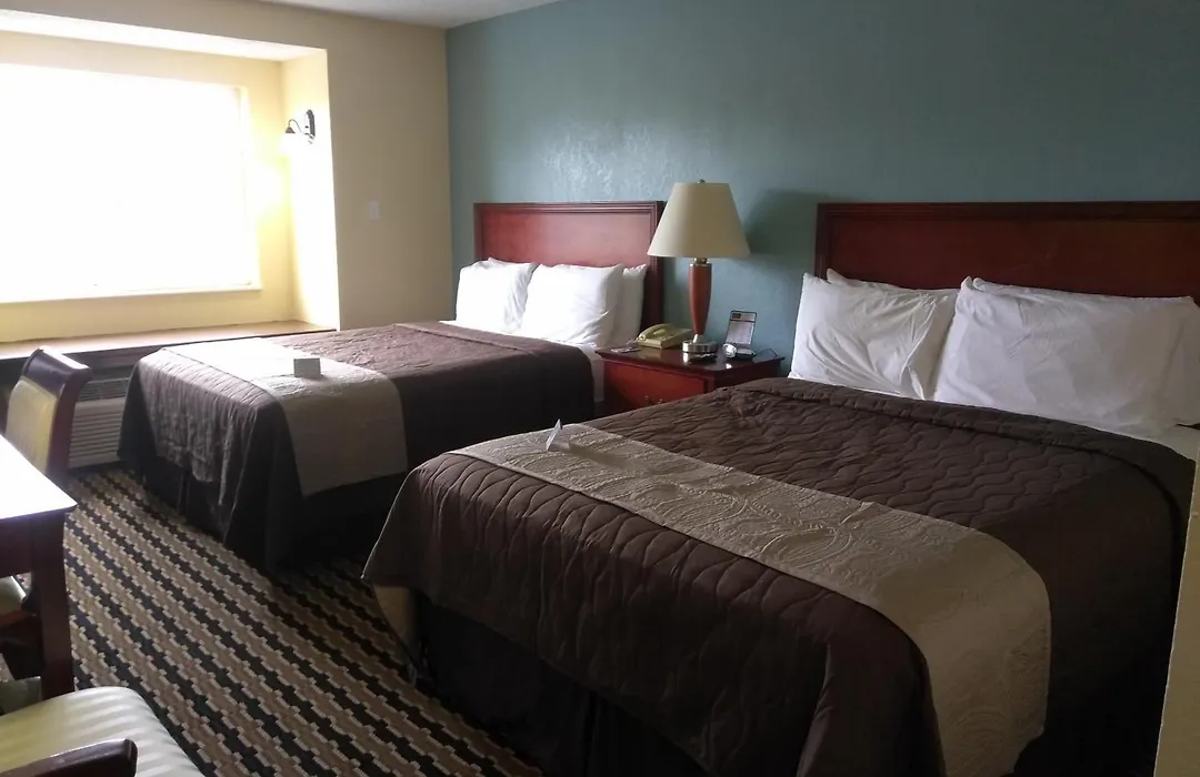 Expo Inn-1