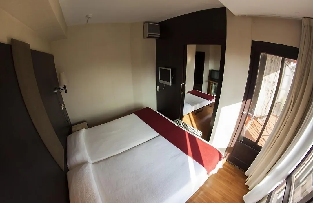 Hotel Delta-1