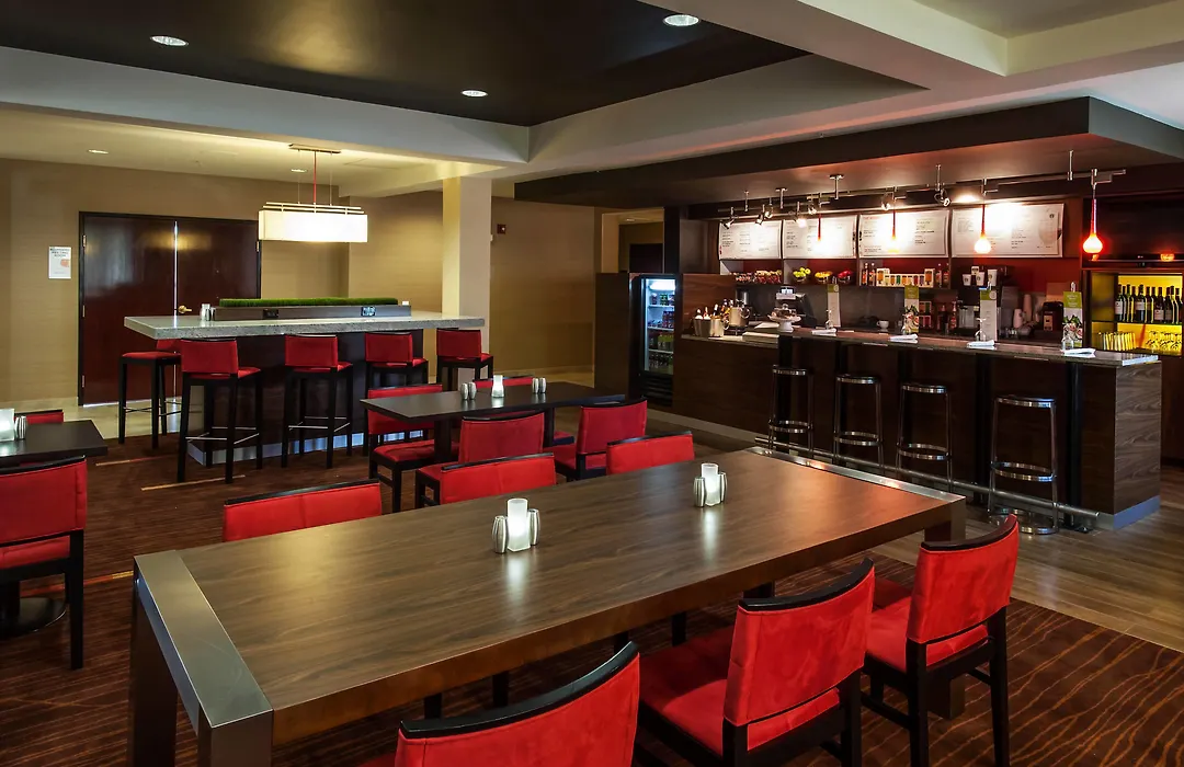 Courtyard By Marriott Lakeland-1